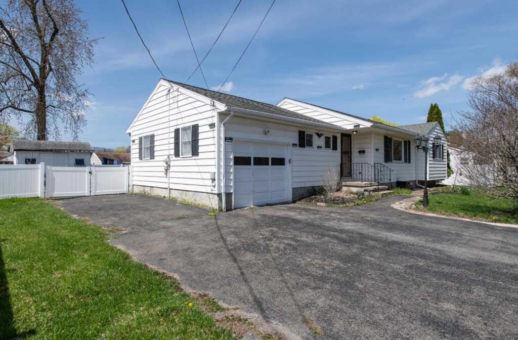15 Simmons Drive, Saugerties, NY 12477 - Photo 34 of 44