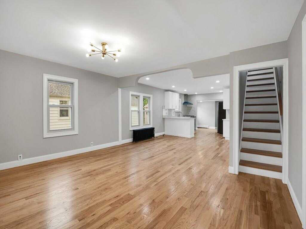 29 Harwich Street, Kingston, NY 12401 - Photo 7 of 37