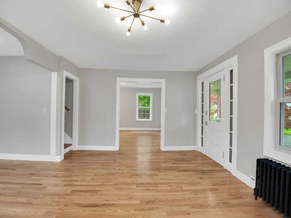 29 Harwich Street, Kingston, NY 12401 - Photo 9 of 37