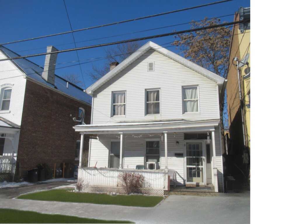 29 Henry Street, Kingston, NY 12401