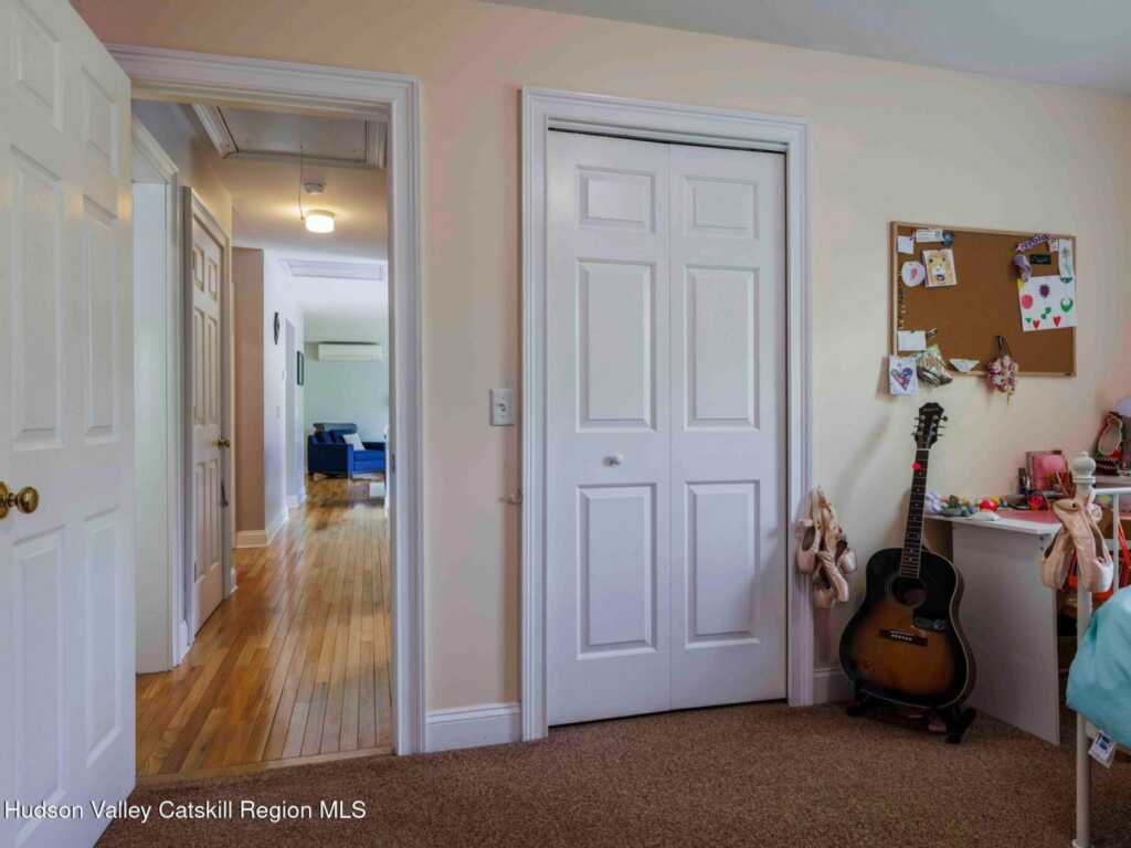 136 Ohioville Road, New Paltz, NY 12561 - Photo 17 of 41