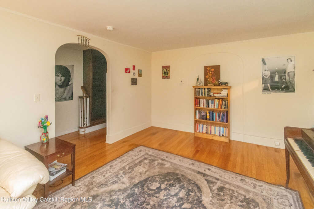 38 Plattekill Avenue Avenue, New Paltz, NY 12561 - Photo 11 of 28