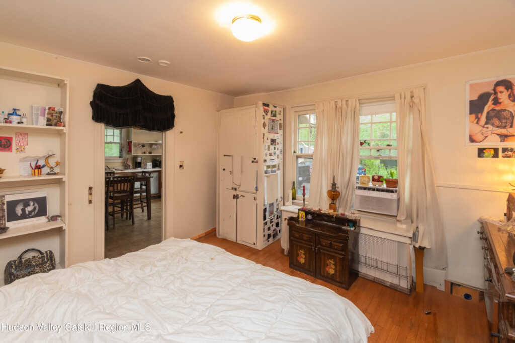 38 Plattekill Avenue Avenue, New Paltz, NY 12561 - Photo 19 of 28