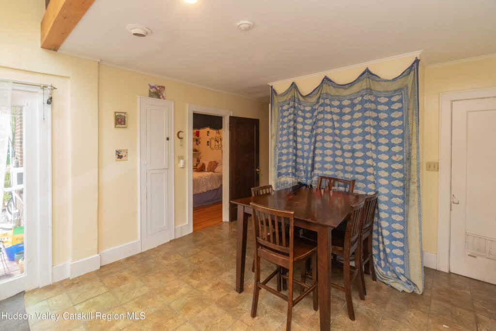 38 Plattekill Avenue Avenue, New Paltz, NY 12561 - Photo 22 of 28