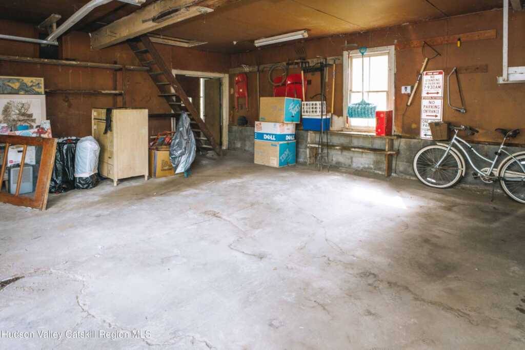 40 Hanzl Lane, Saugerties, NY 12477 - Photo 38 of 39