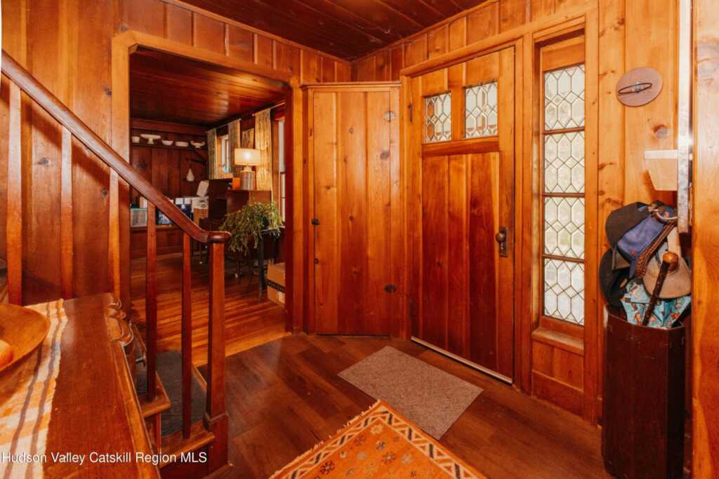 40 Hanzl Lane, Saugerties, NY 12477 - Photo 6 of 39