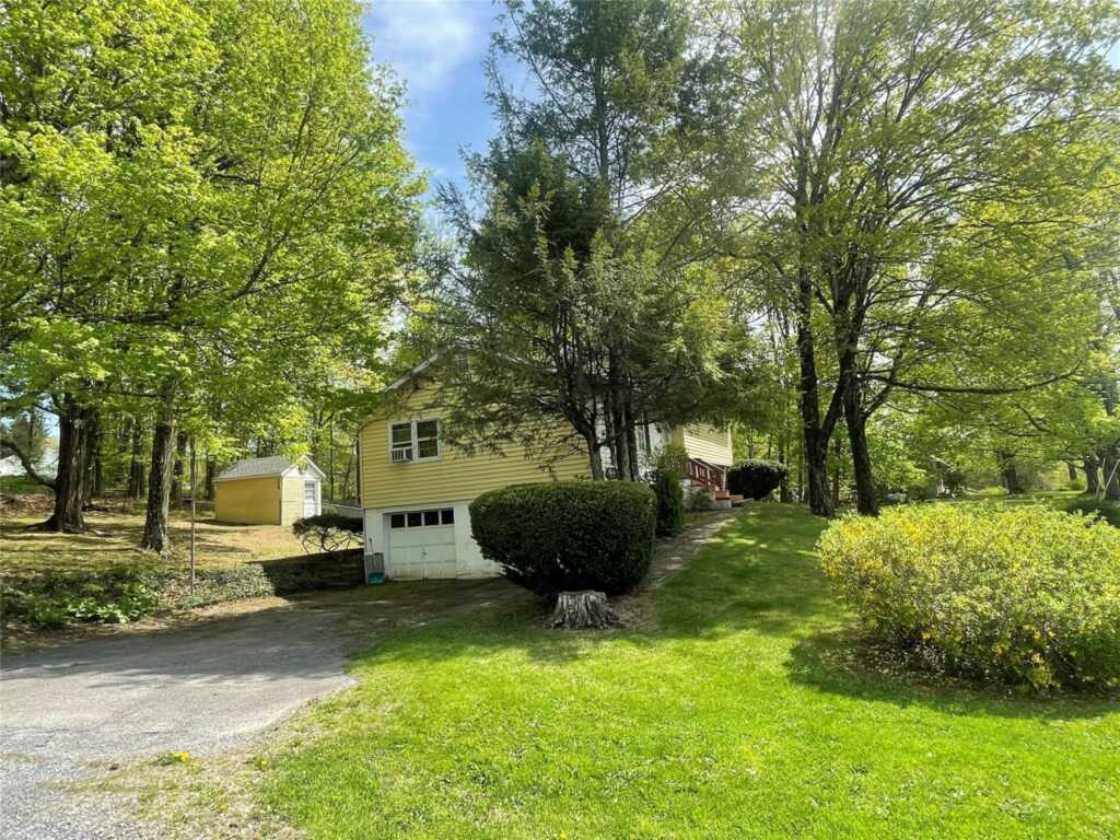 22 Prospect Street, Rhinebeck, NY 12580 - Photo 2 of 8
