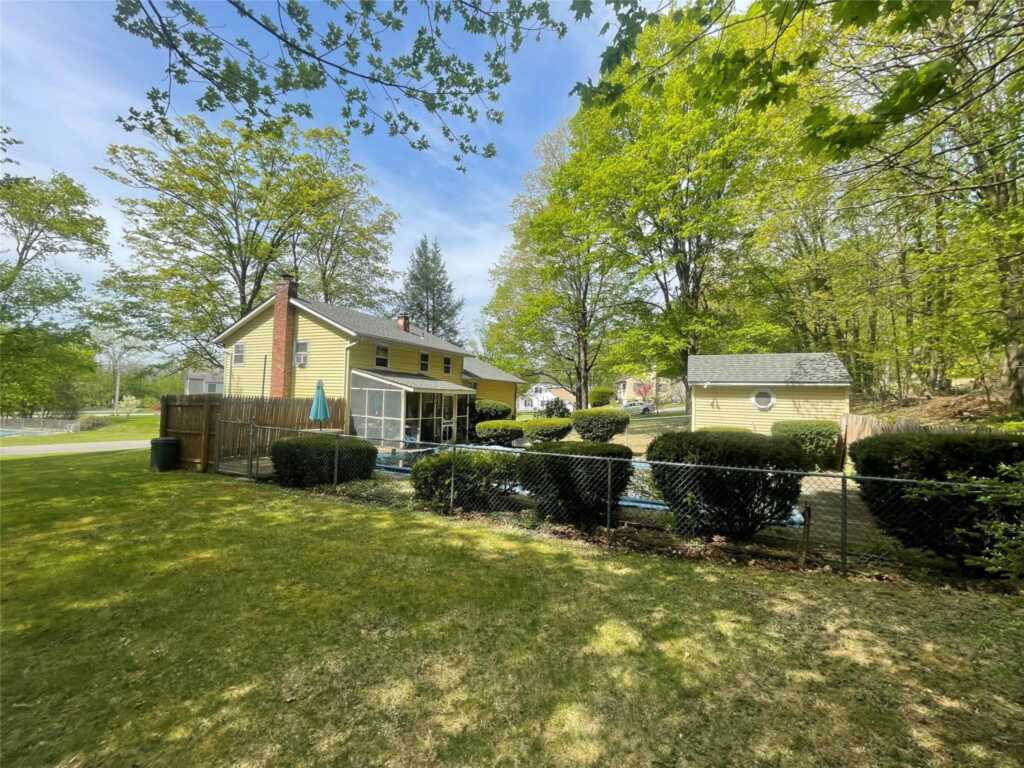 22 Prospect Street, Rhinebeck, NY 12580 - Photo 7 of 8