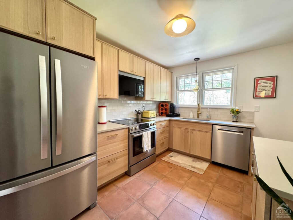 26 Wayside Drive, Hurley, NY 12443 - Photo 19 of 30