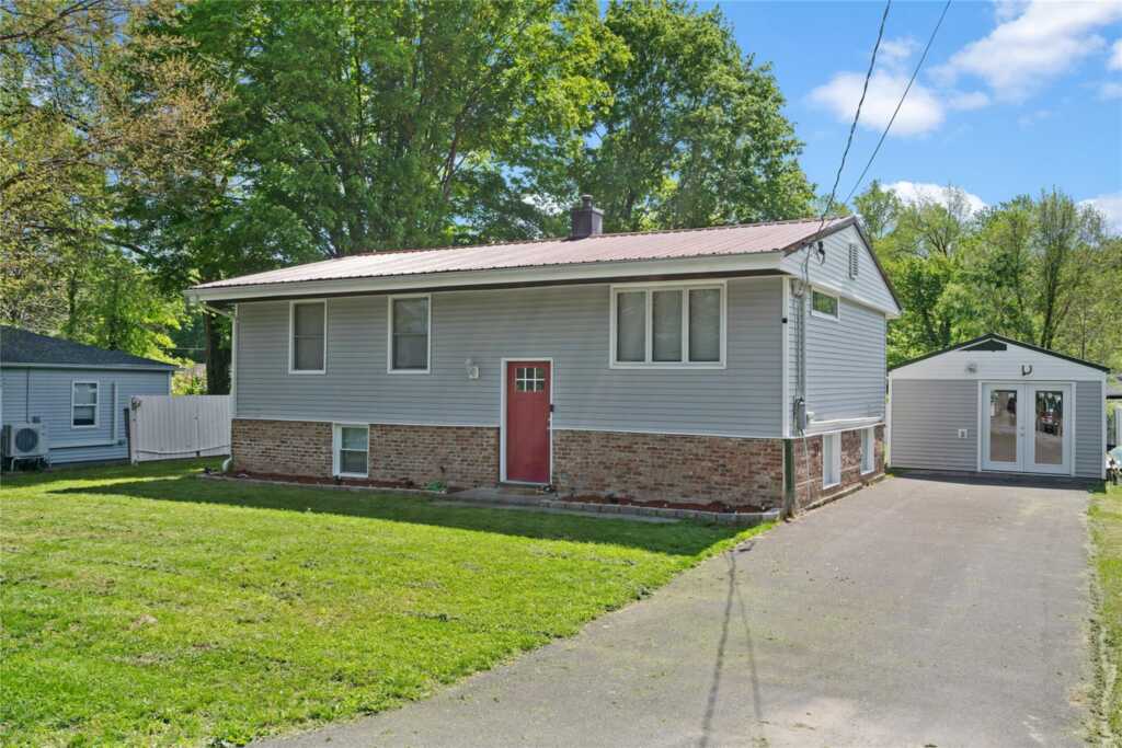 69 Mossy Brook Road, Rosendale, NY 12440