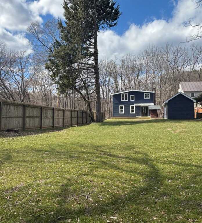 2381 Hurley Mountain Road, Kingston, NY 12401 - Photo 4 of 21