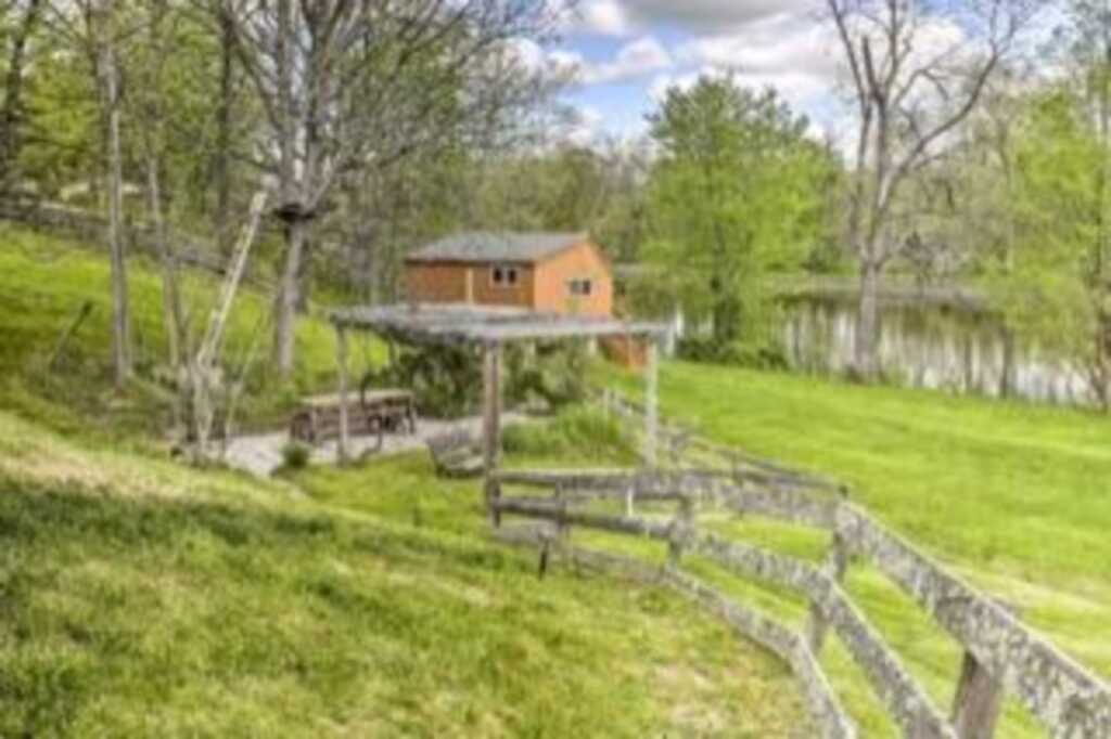 689 Albany Post Road, New Paltz, NY 12561 - Photo 41 of 43