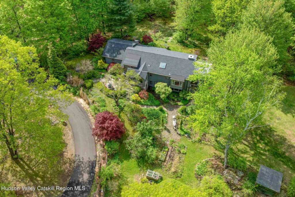 279 Cooper Lake Road, Woodstock, NY 12498 - Photo 5 of 50