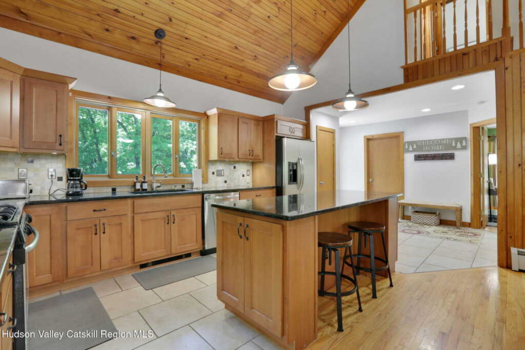 239 Salisbury Turnpike, Rhinebeck, NY 12572 - Photo 10 of 50