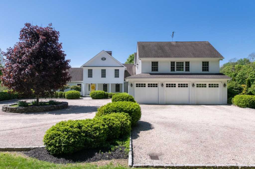 33 Pells Road, Rhinebeck, NY 12572 - Photo 4 of 46