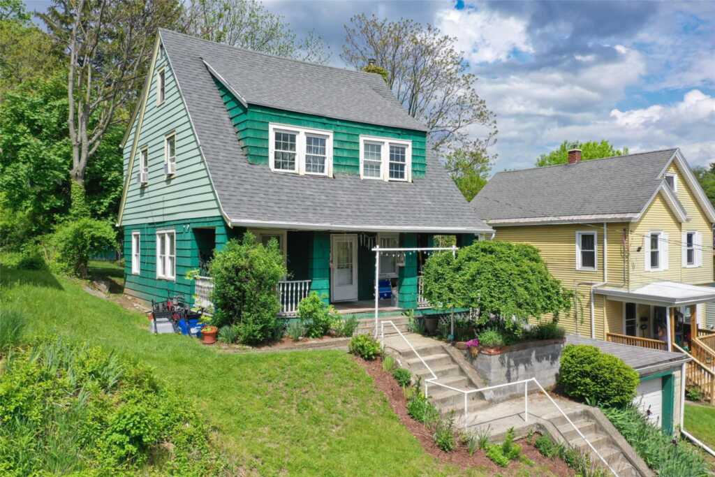 24 Park Street, Kingston, NY 12401