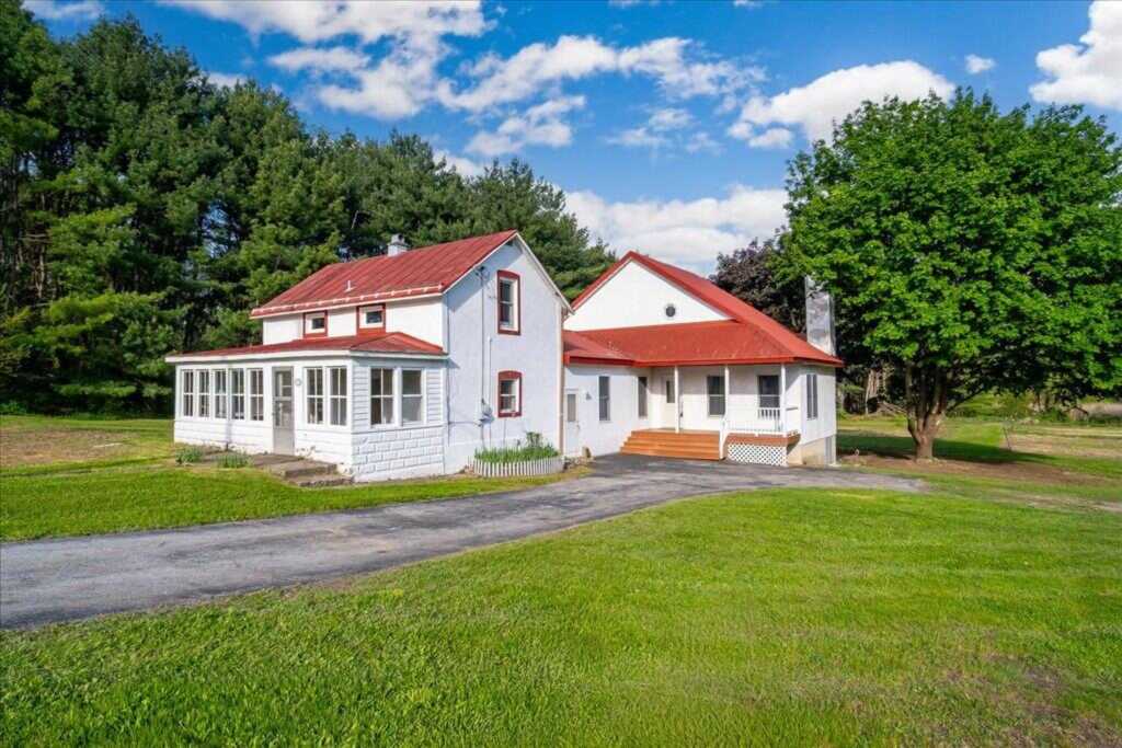 144 Ohioville Road, New Paltz, NY 12561