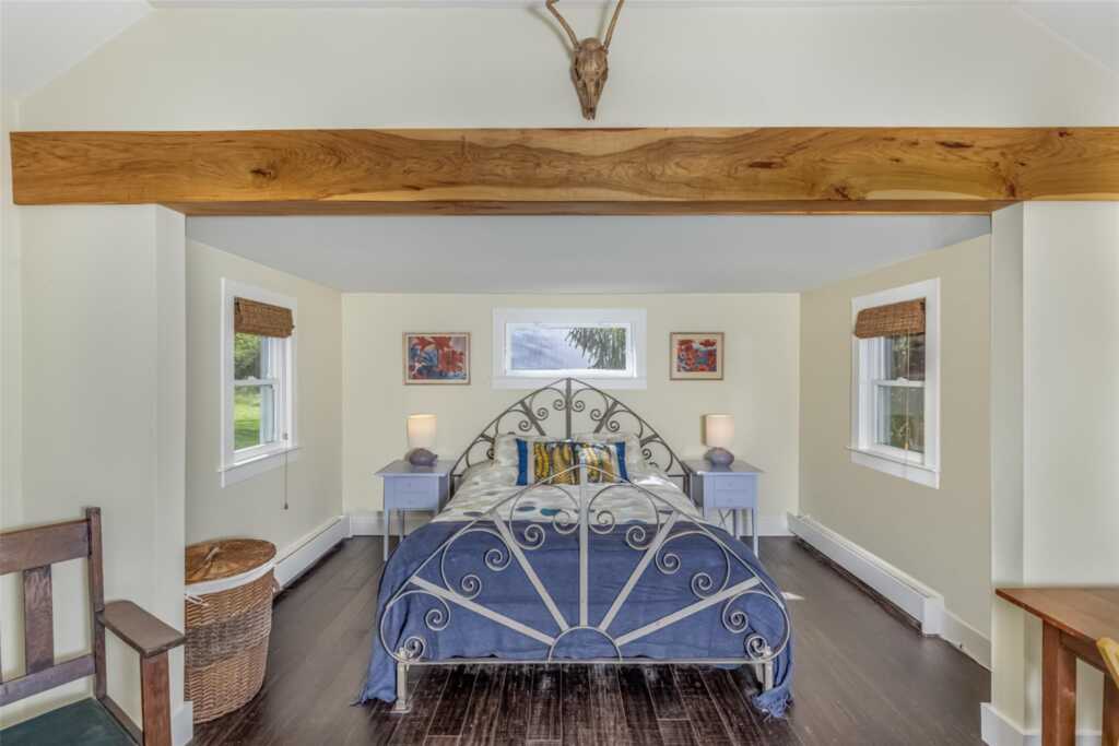 158 Esopus Creek Rd, Saugerties, NY 12477 - Photo 16 of 32