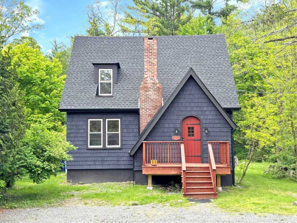 196 Tinker Street, Woodstock, NY 12498