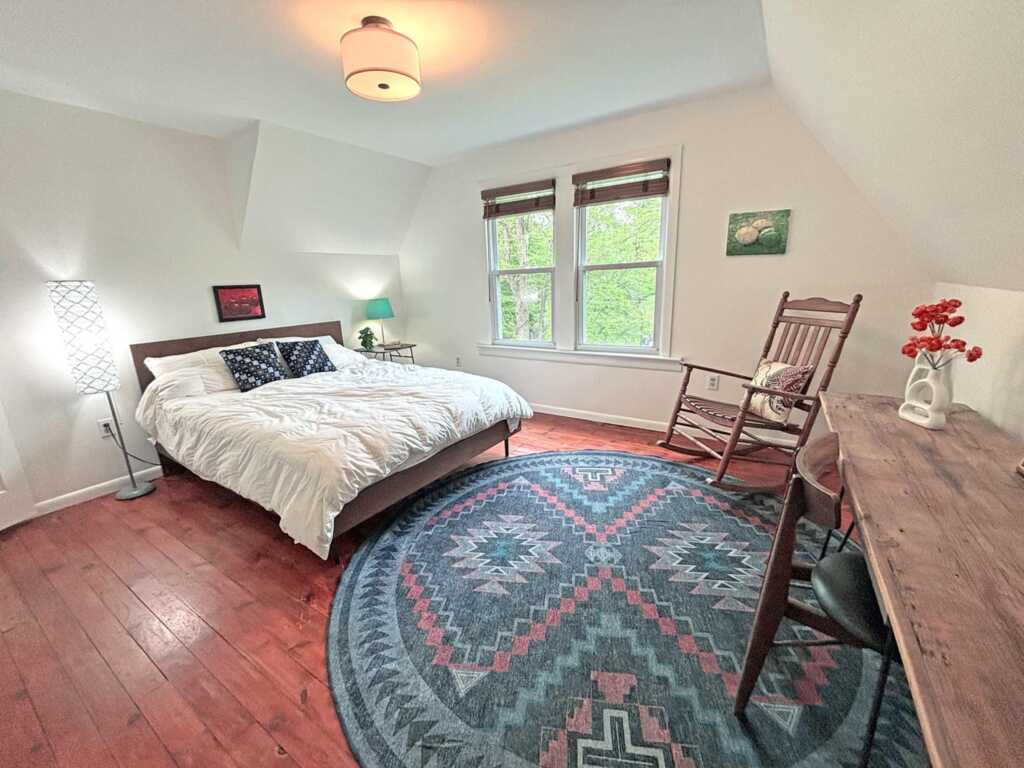 196 Tinker Street, Woodstock, NY 12498 - Photo 17 of 31