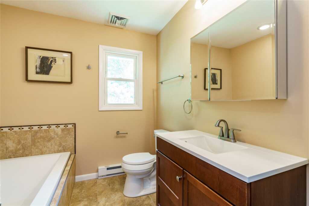 49 Lorraine Drive, Rhinebeck, NY 12572 - Photo 23 of 30