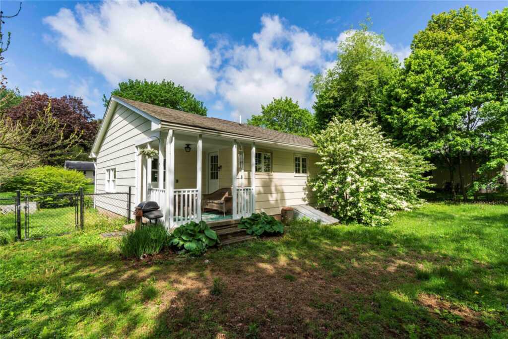 49 Lorraine Drive, Rhinebeck, NY 12572 - Photo 4 of 30