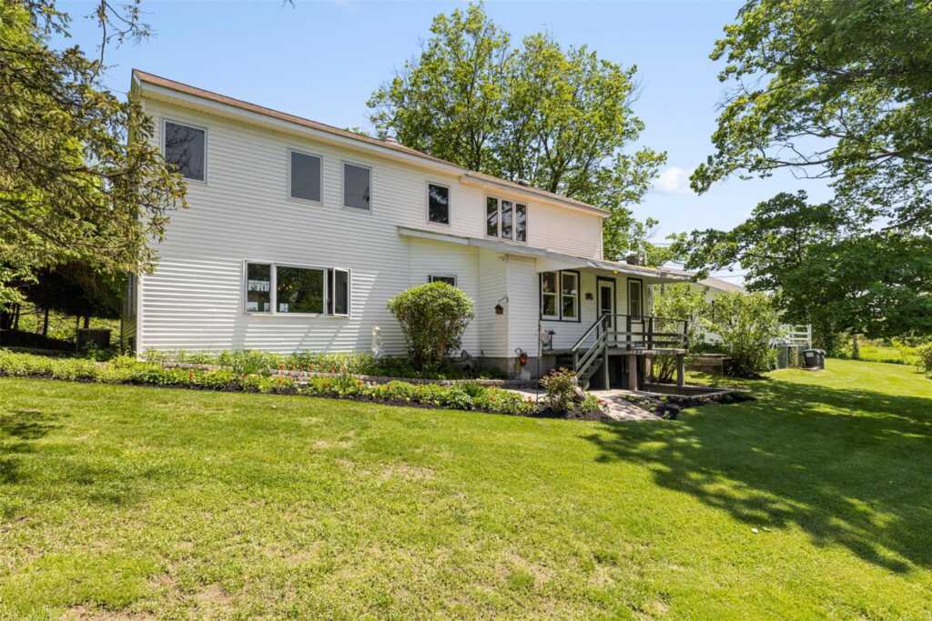 262-268 Patterson Lane, Saugerties, NY 12477 - Photo 2 of 34