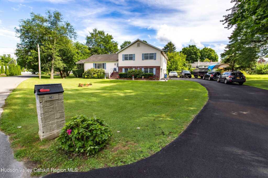 38 Mill Ln Extension, Saugerties, NY 12477 - Photo 7 of 50