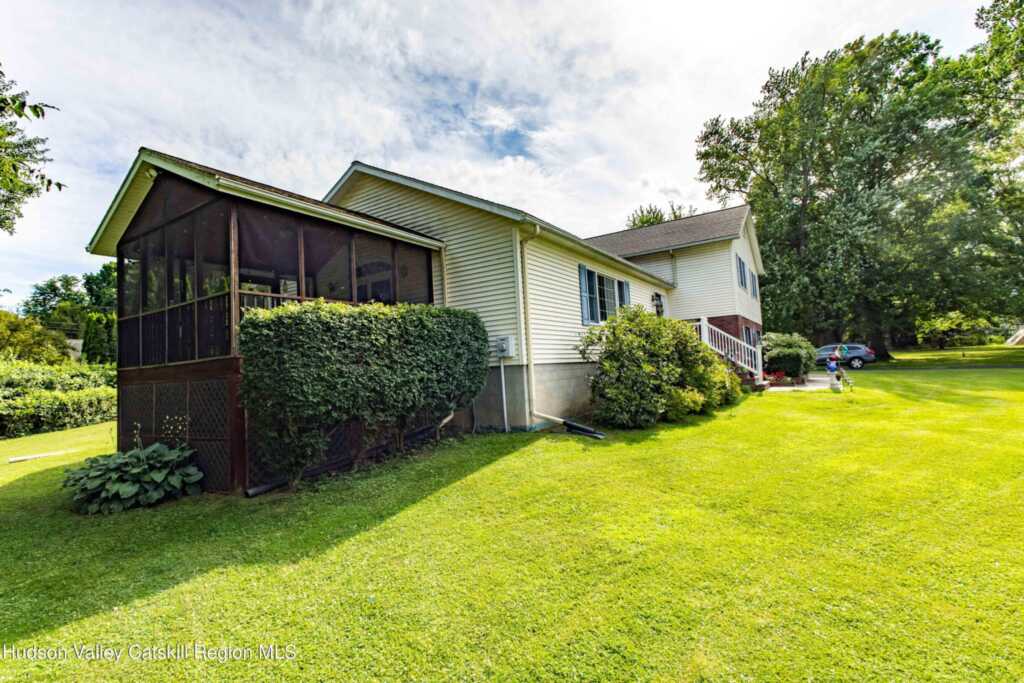 38 Mill Ln Extension, Saugerties, NY 12477 - Photo 8 of 50