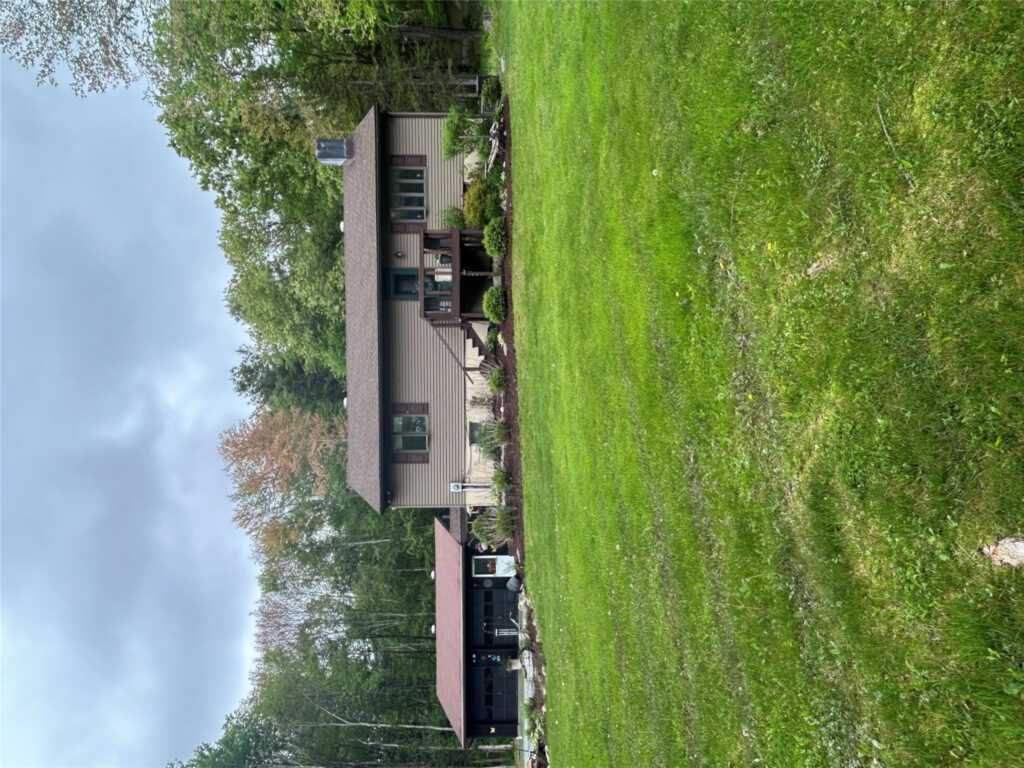 112 Lamoree Road, Rhinebeck, NY 12572 - Photo 2 of 37
