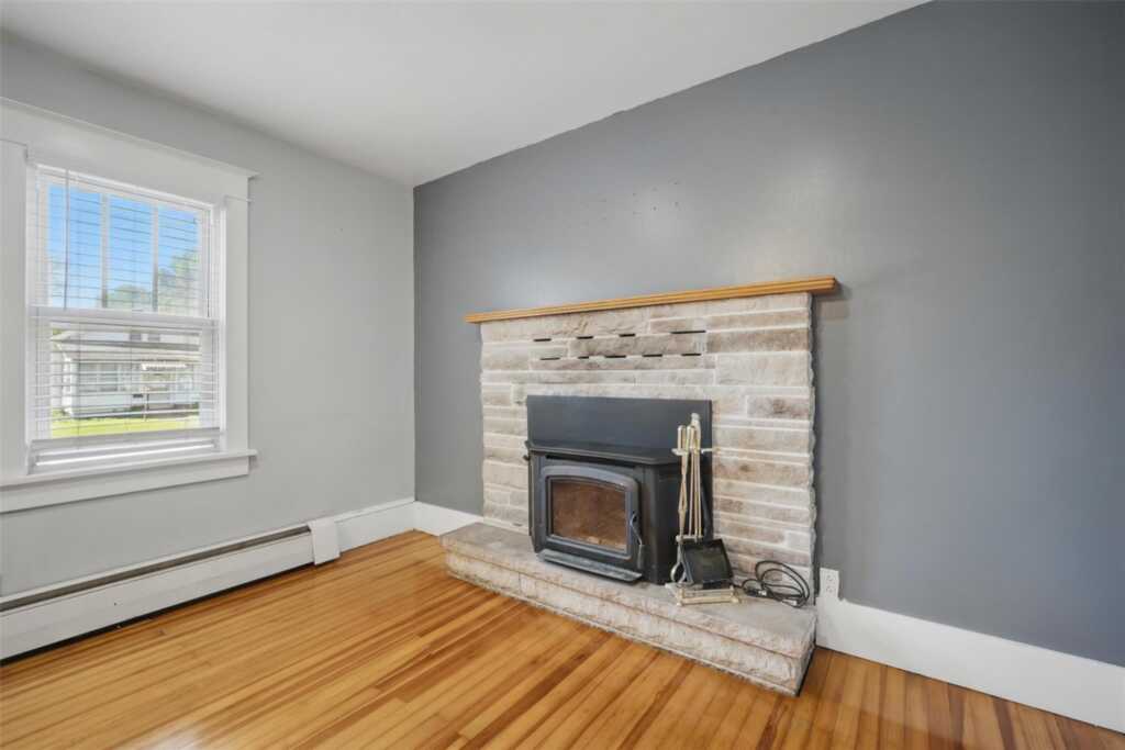 15 Tillson Road, Rosendale, NY 12486 - Photo 5 of 28