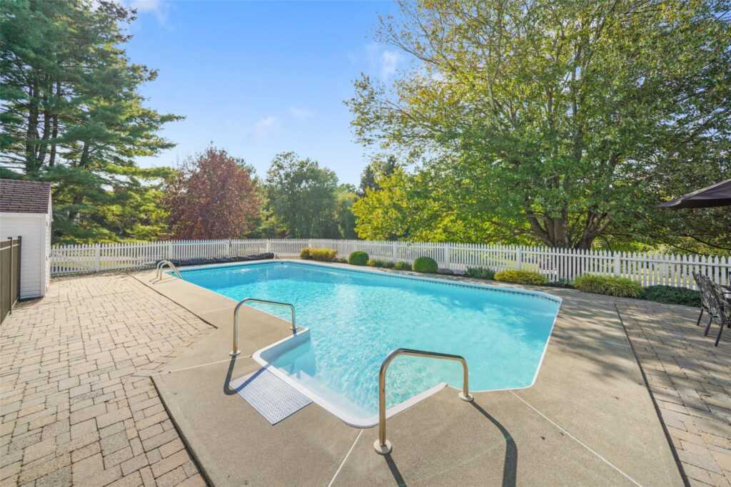 18 Meadow Road, New Paltz, NY 12561 - Photo 24 of 44