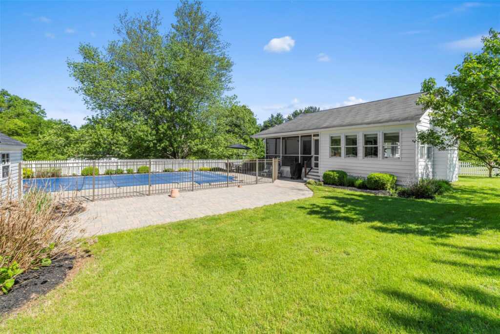 18 Meadow Road, New Paltz, NY 12561 - Photo 32 of 44