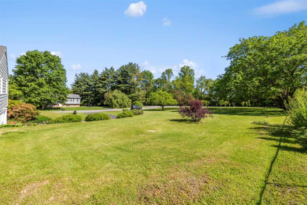 18 Meadow Road, New Paltz, NY 12561 - Photo 41 of 44