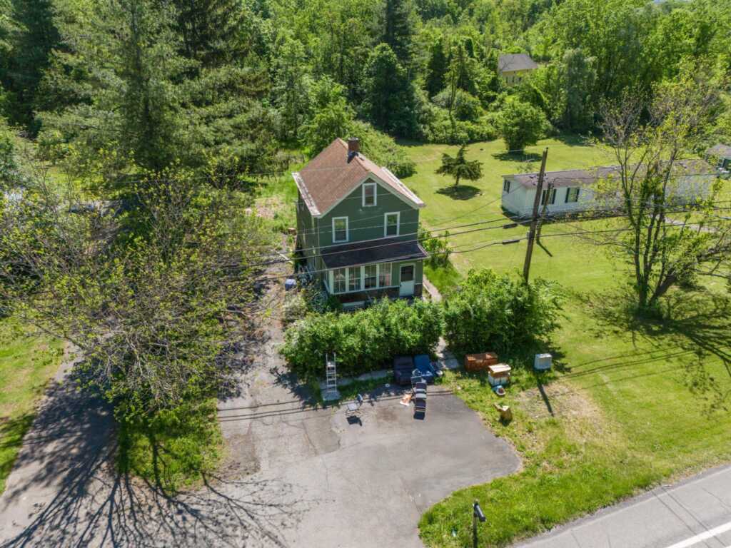 917 Flatbush Road, Kingston, NY 12401 - Photo 3 of 26