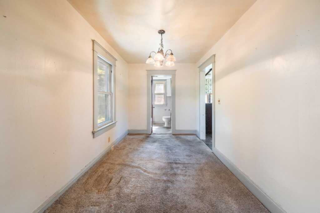 917 Flatbush Road, Kingston, NY 12401 - Photo 8 of 26