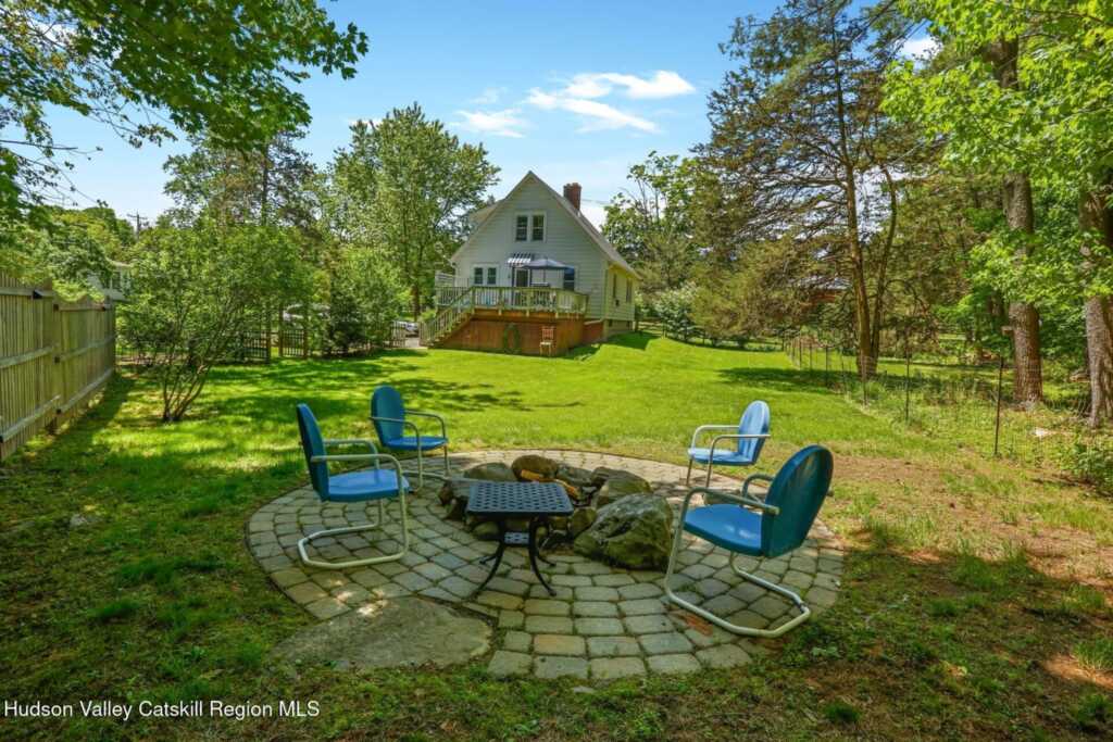 680 Zena, Woodstock, NY 12498 - Photo 5 of 50