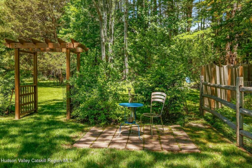 680 Zena, Woodstock, NY 12498 - Photo 8 of 50