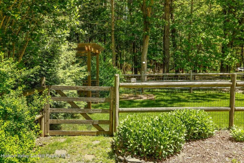 680 Zena, Woodstock, NY 12498 - Photo 9 of 50