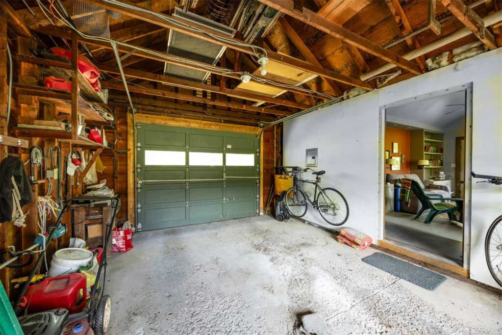 11 Louie Way, Woodstock, NY 12498 - Photo 22 of 39