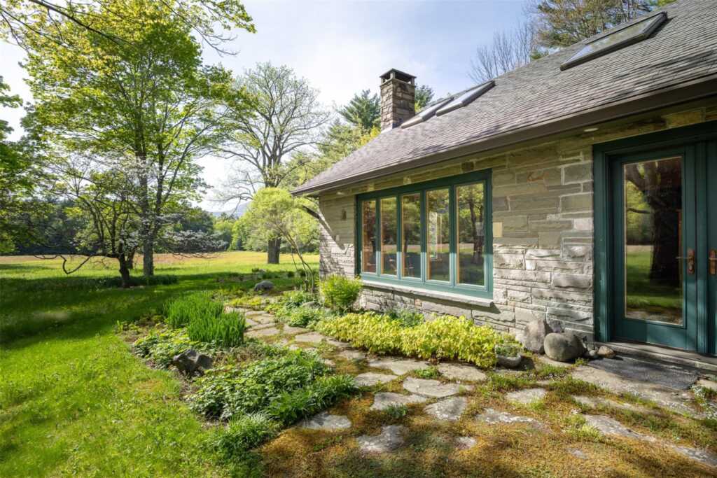 11 Louie Way, Woodstock, NY 12498 - Photo 28 of 39