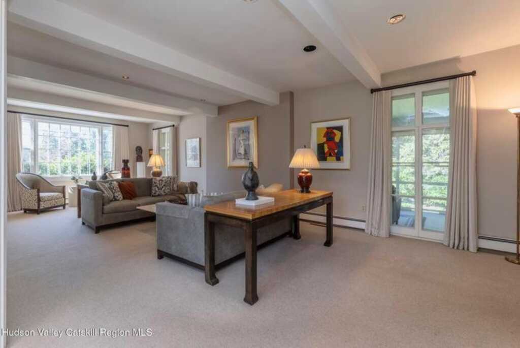 276 Pearl Street, Kingston, NY 12401 - Photo 12 of 47