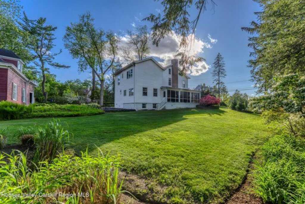 276 Pearl Street, Kingston, NY 12401 - Photo 5 of 47