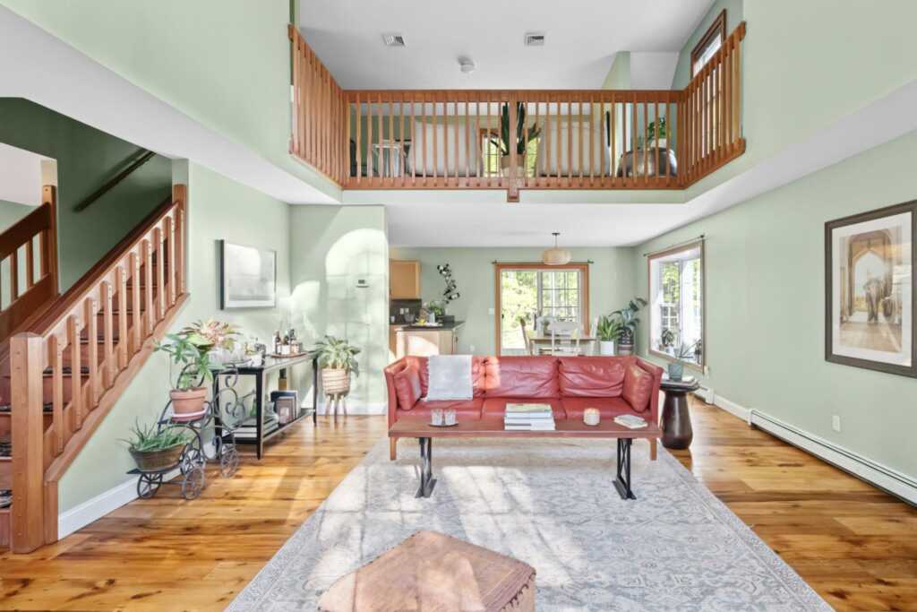 1401 State Route 28A, Hurley, NY 12491 - Photo 8 of 43