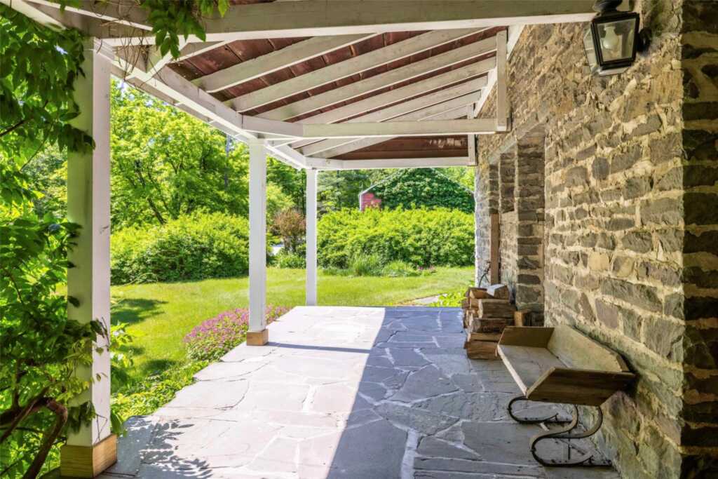 1716 Route 212, Saugerties, NY 12477 - Photo 6 of 47