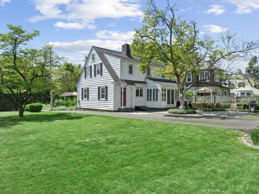 242 Manor Avenue, Kingston, NY 12401 - Photo 21 of 33