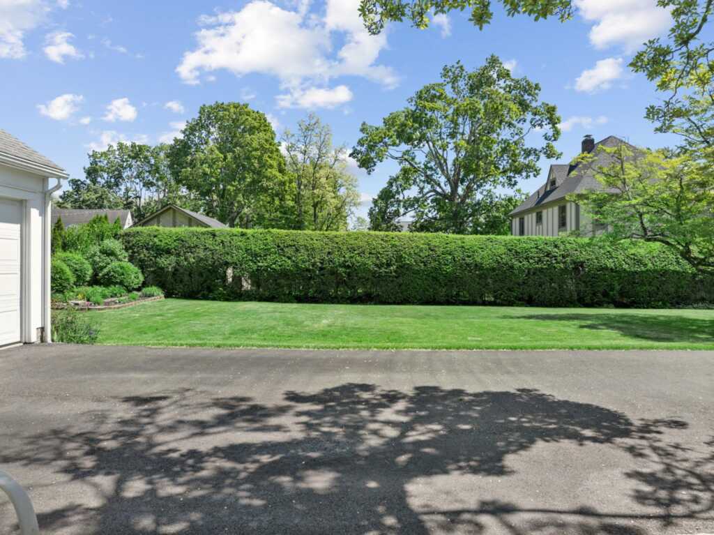 242 Manor Avenue, Kingston, NY 12401 - Photo 28 of 33
