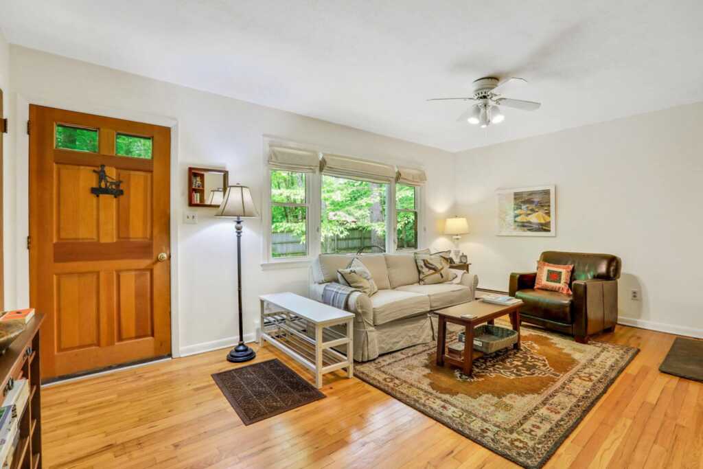 512 Watson Woods Road, Woodstock, NY 12498 - Photo 5 of 22