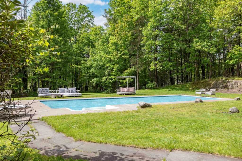 16 Juniper Lane, Woodstock, NY 12498 - Photo 3 of 33