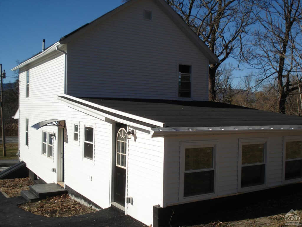 25 Old Route 9w, Saugerties, NY 12477 - Photo 3 of 24